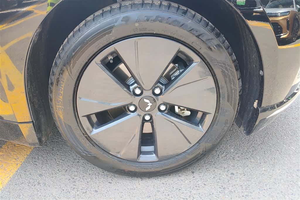 Wuling Starlight, 2025 6