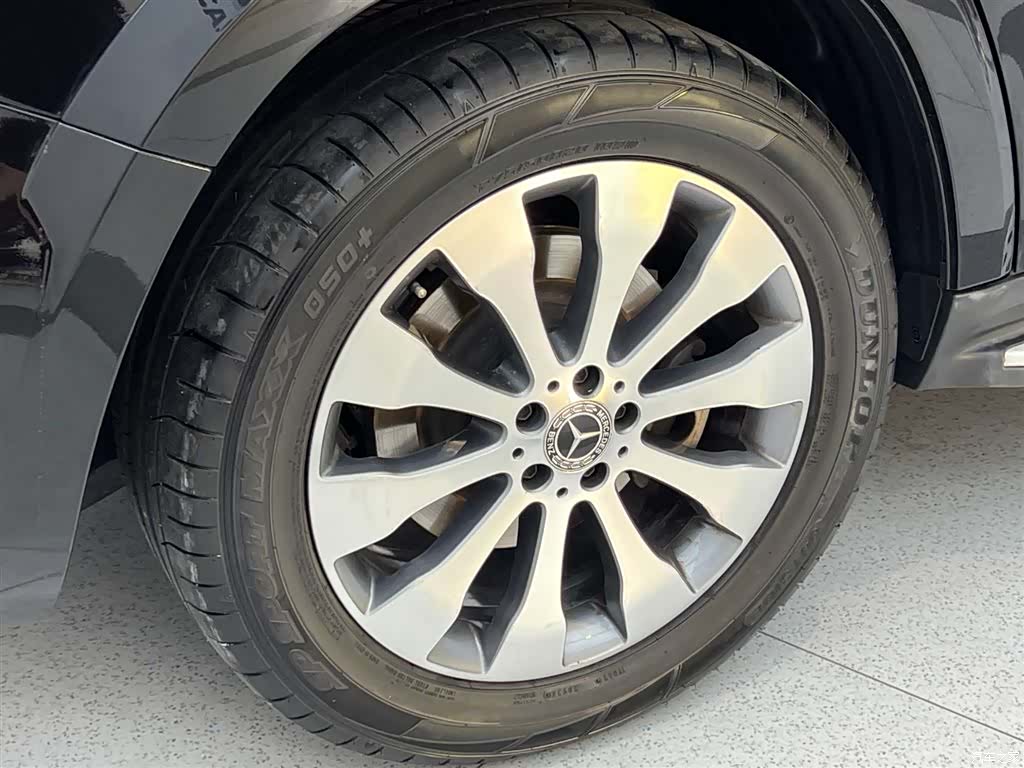 Mercedes-Benz GLS, 2018 9