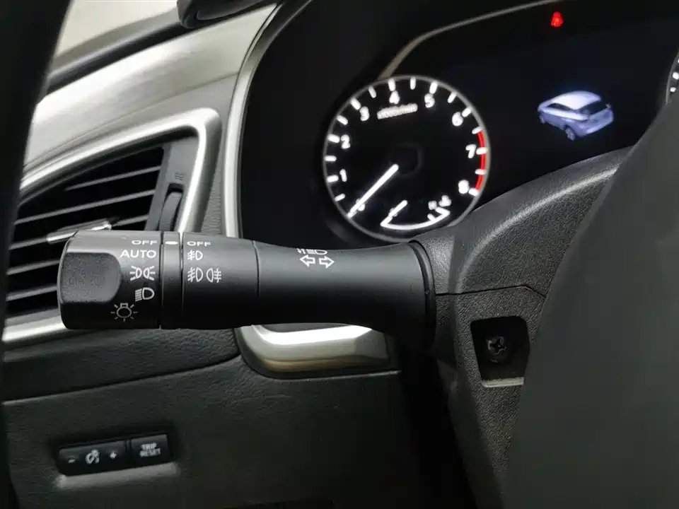 Nissan Loulan Nissan Loulan