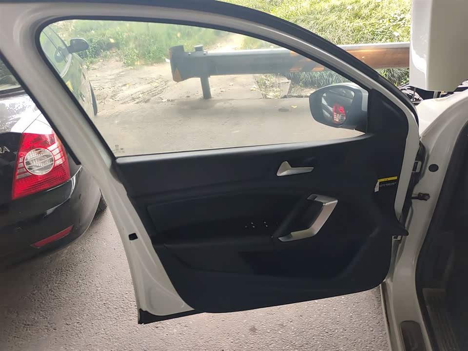 Peugeot 408 Peugeot 408
