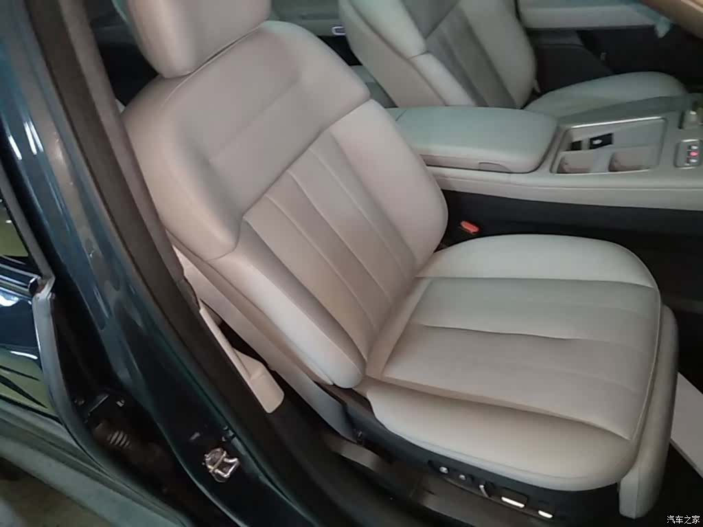 NIO ES8, 2023 25