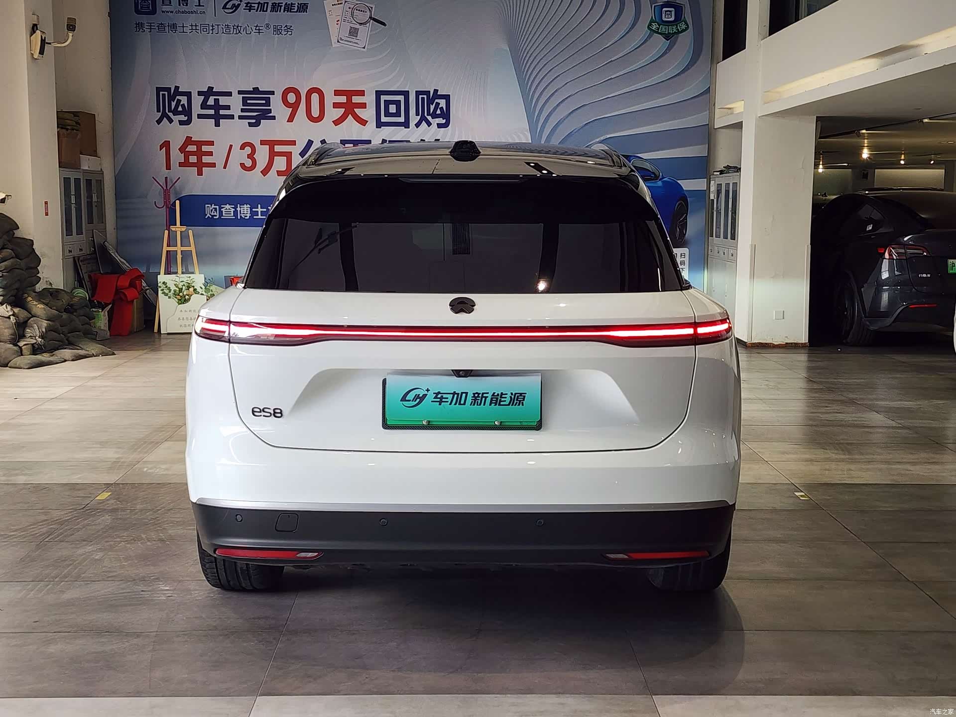 NIO ES8, 2023 8