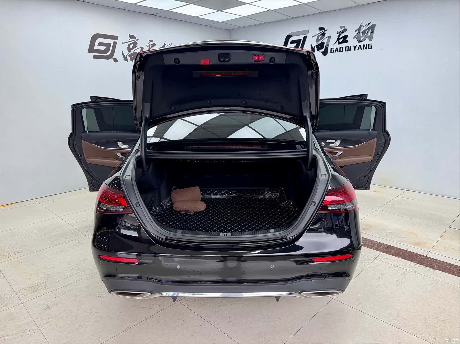 Mercedes-Benz E-Class, 2022 23