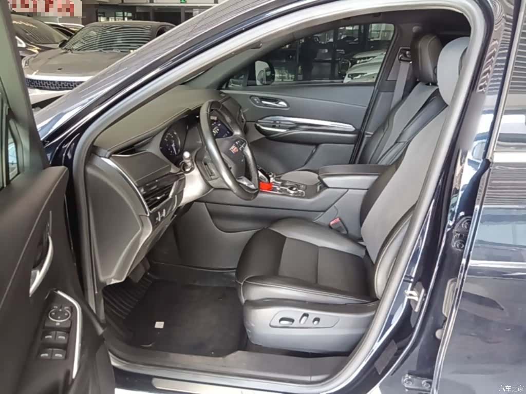 Cadillac XT4, 2020 15