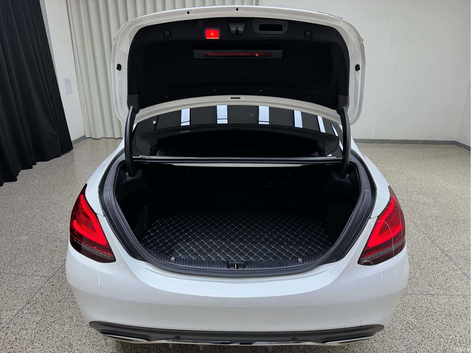 Mercedes-Benz C-Class, 2019 34