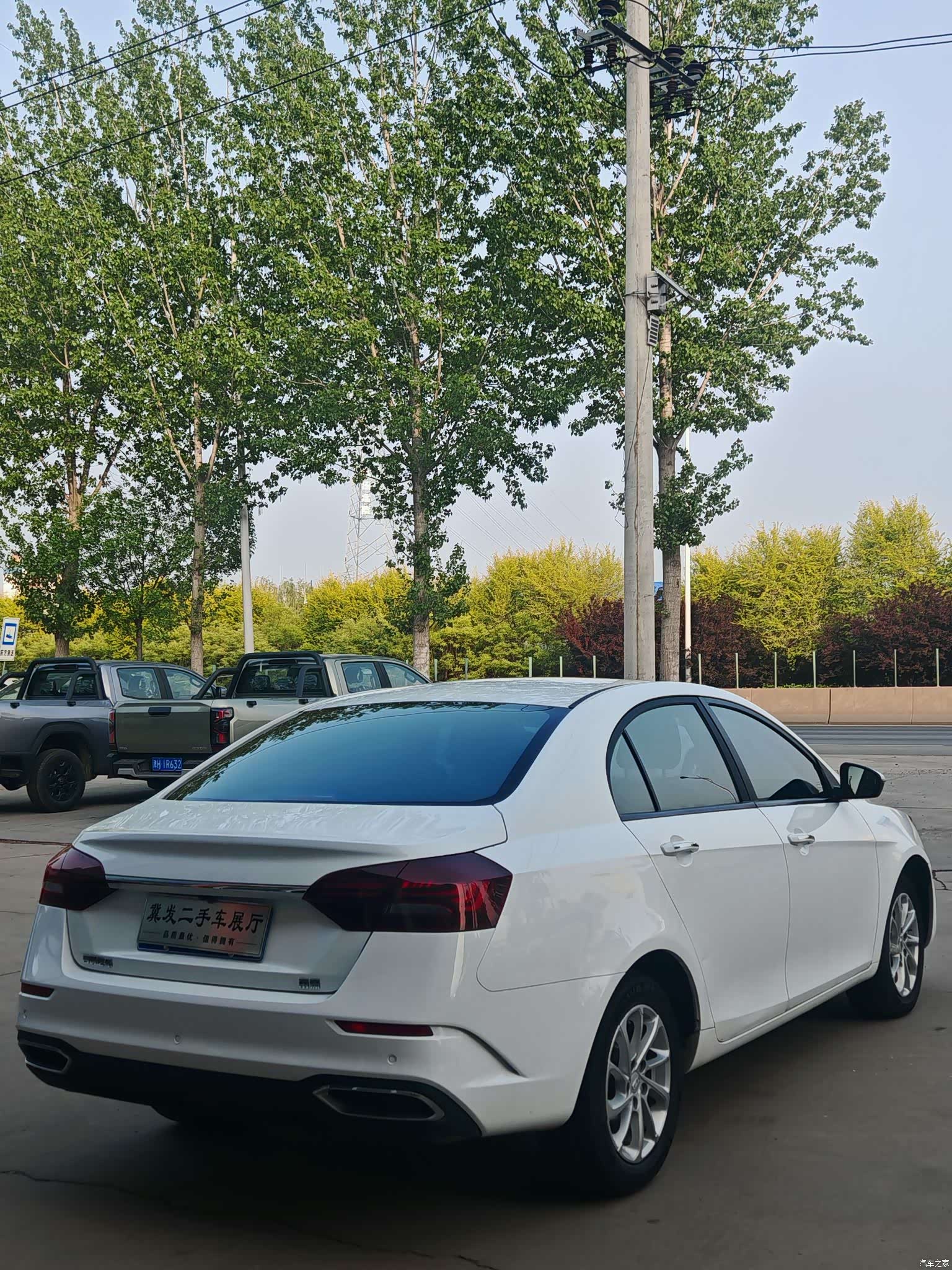 Geely Emgrand, 2022 6