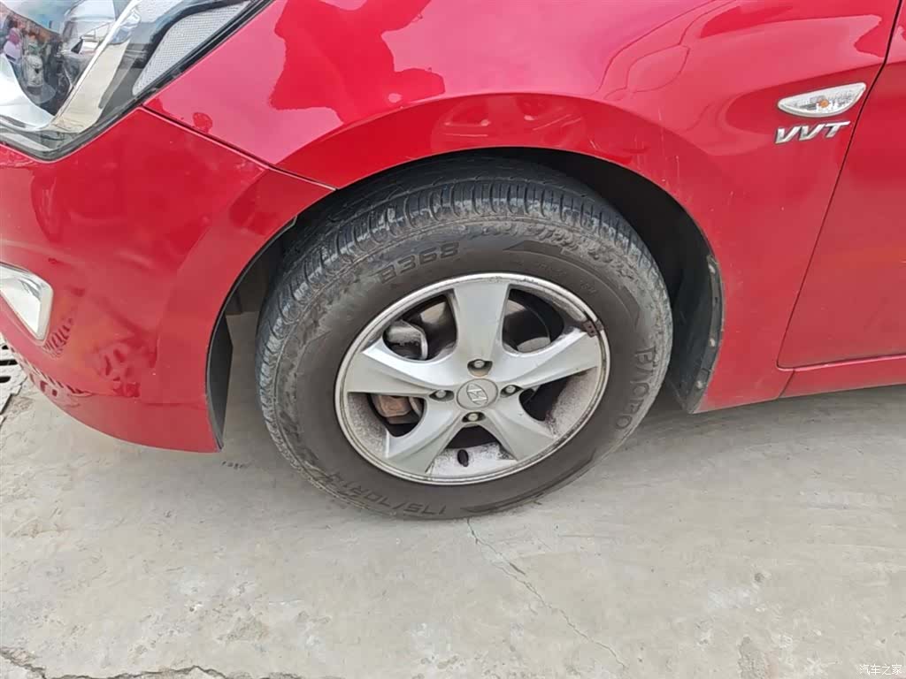 Hyundai GLS, 2015 23