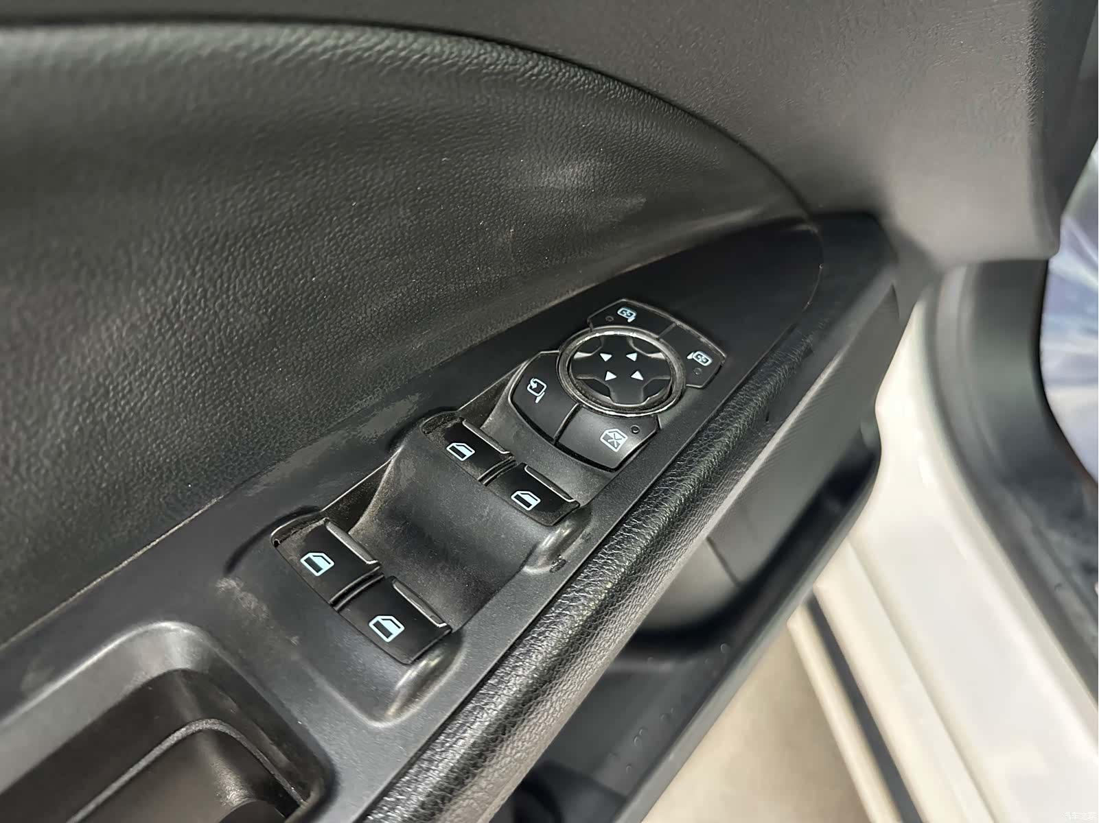 Ford Mondeo, 2018 все фото