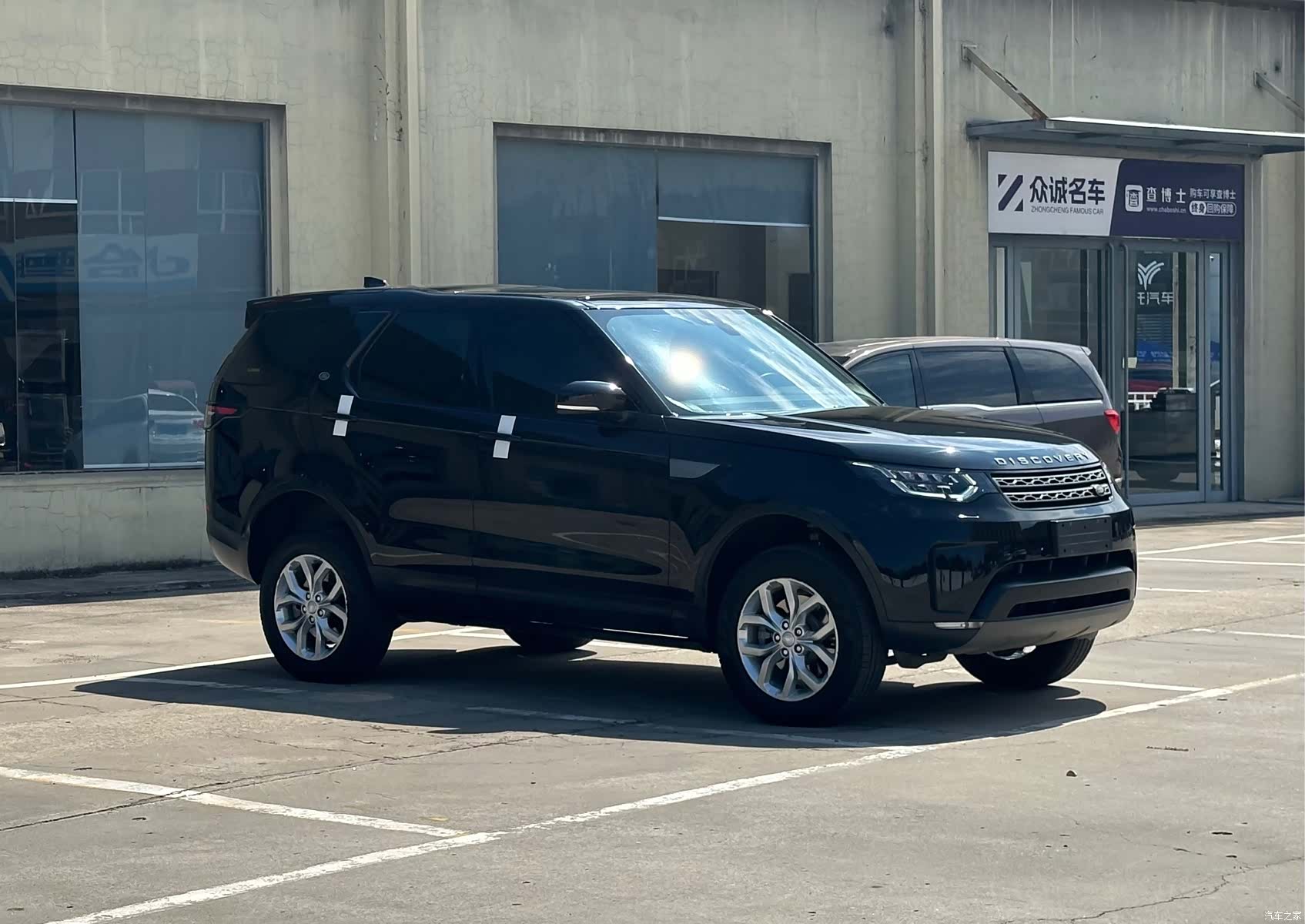 Land Rover Discovery, 2017 3