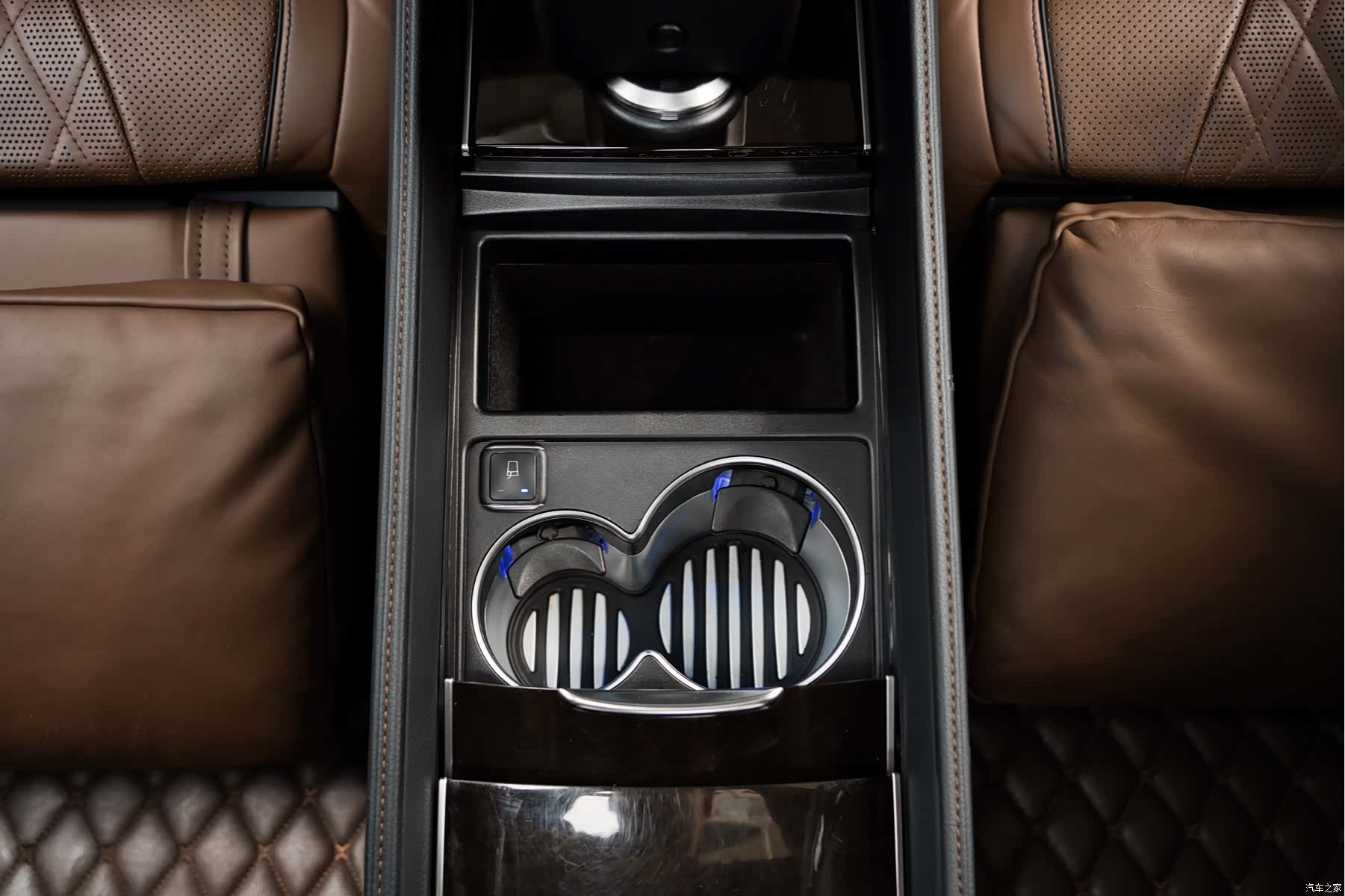 Maybach S-Class, 2019 39