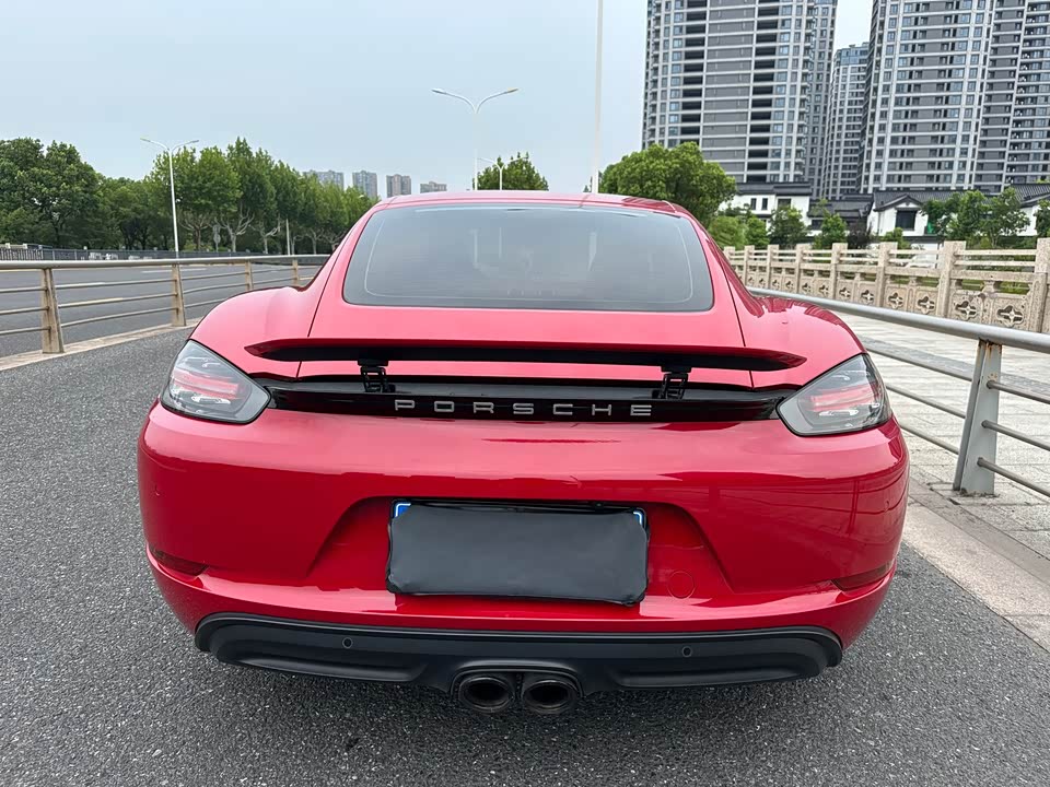 Porsche 718