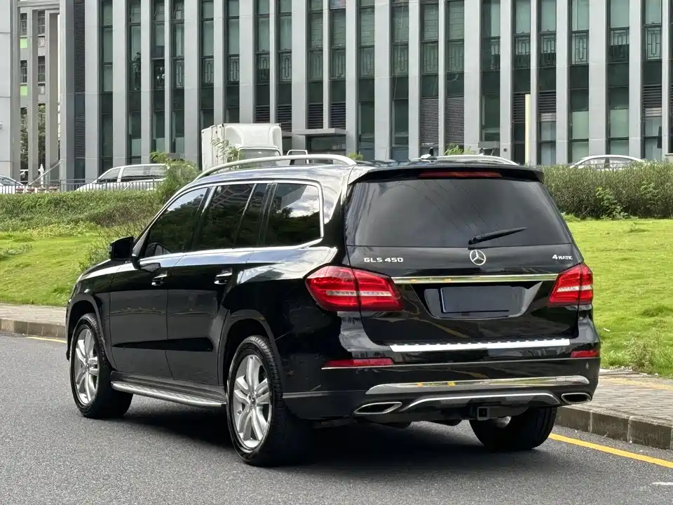 Mercedes-Benz GLS