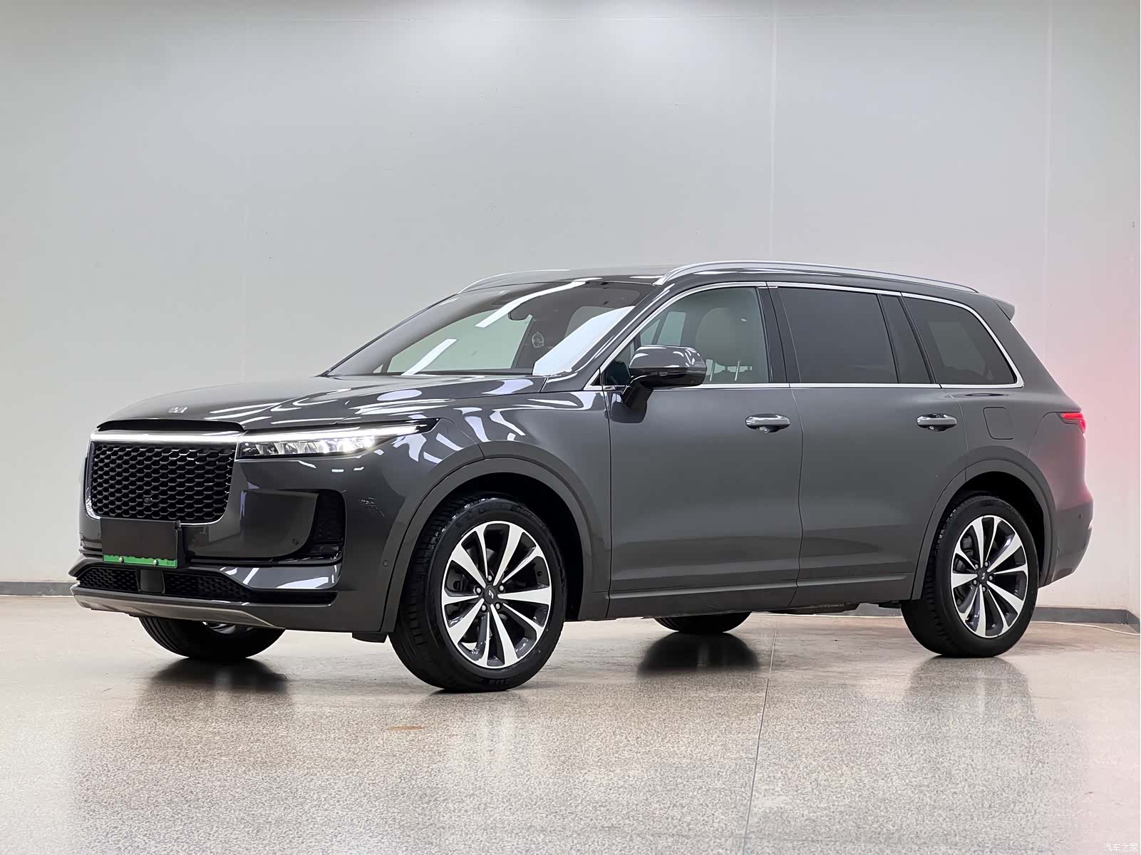 Li Auto ONE, 2023 1