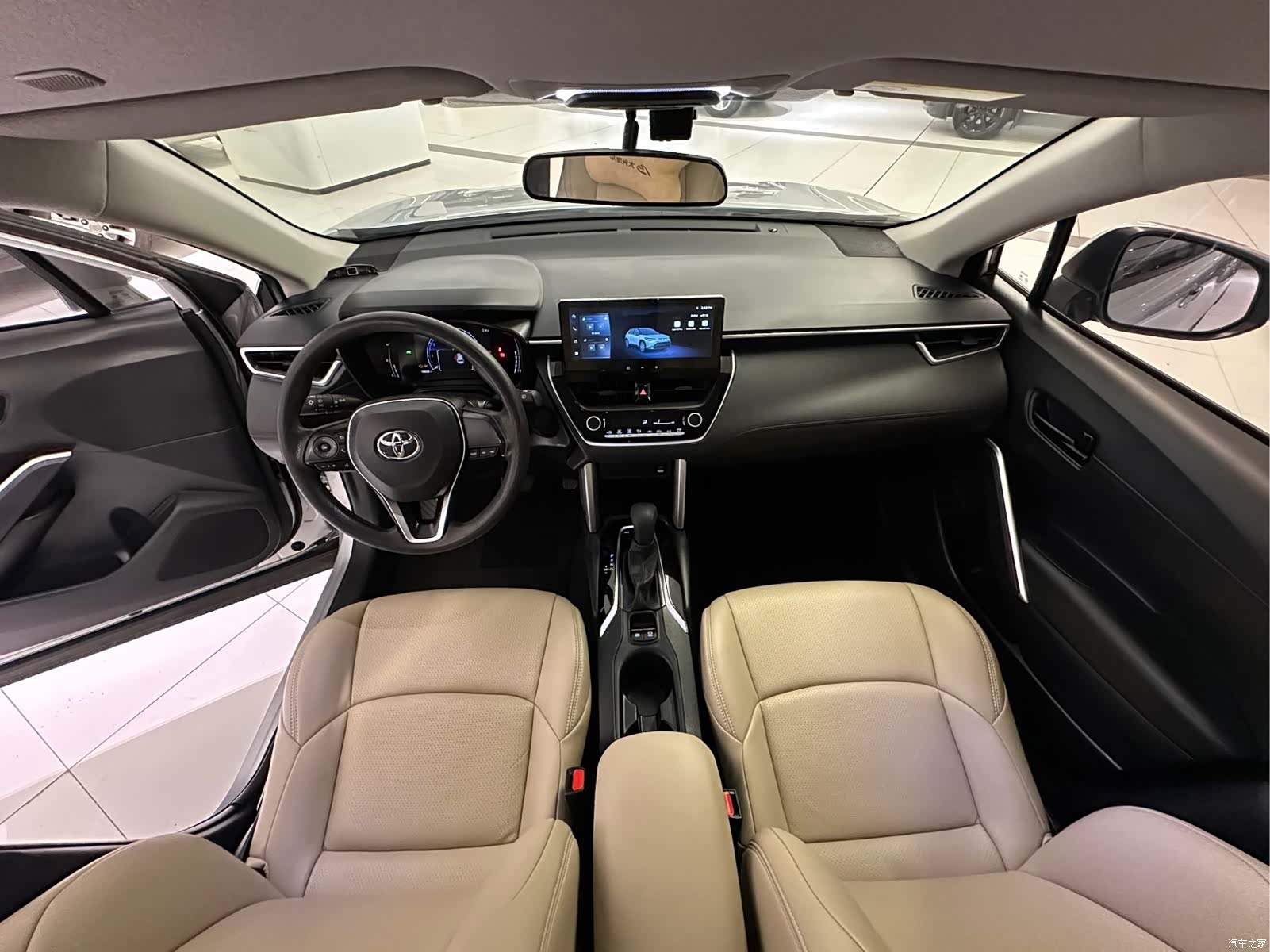 Toyota Frontlander, 2024 6