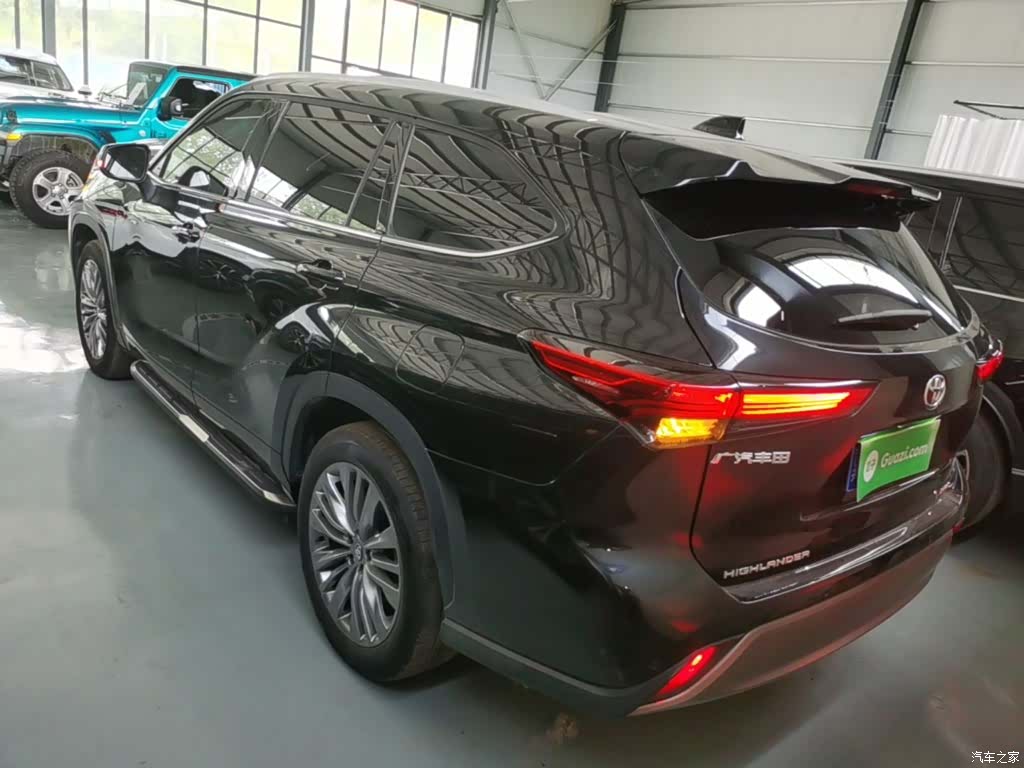 Toyota Highlander, 2024 все фото