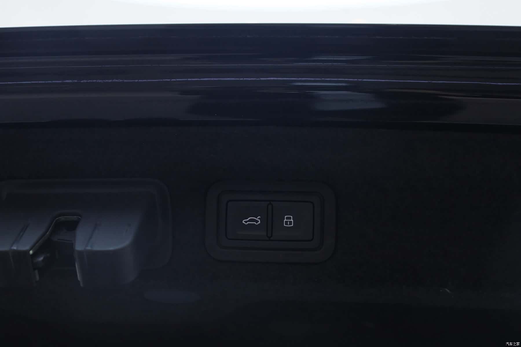 Audi A7L, 2024 25