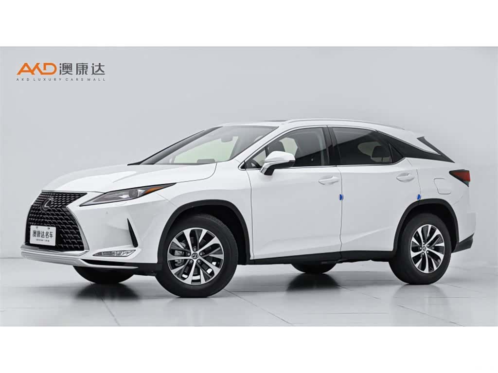 Lexus RX, 2021 1