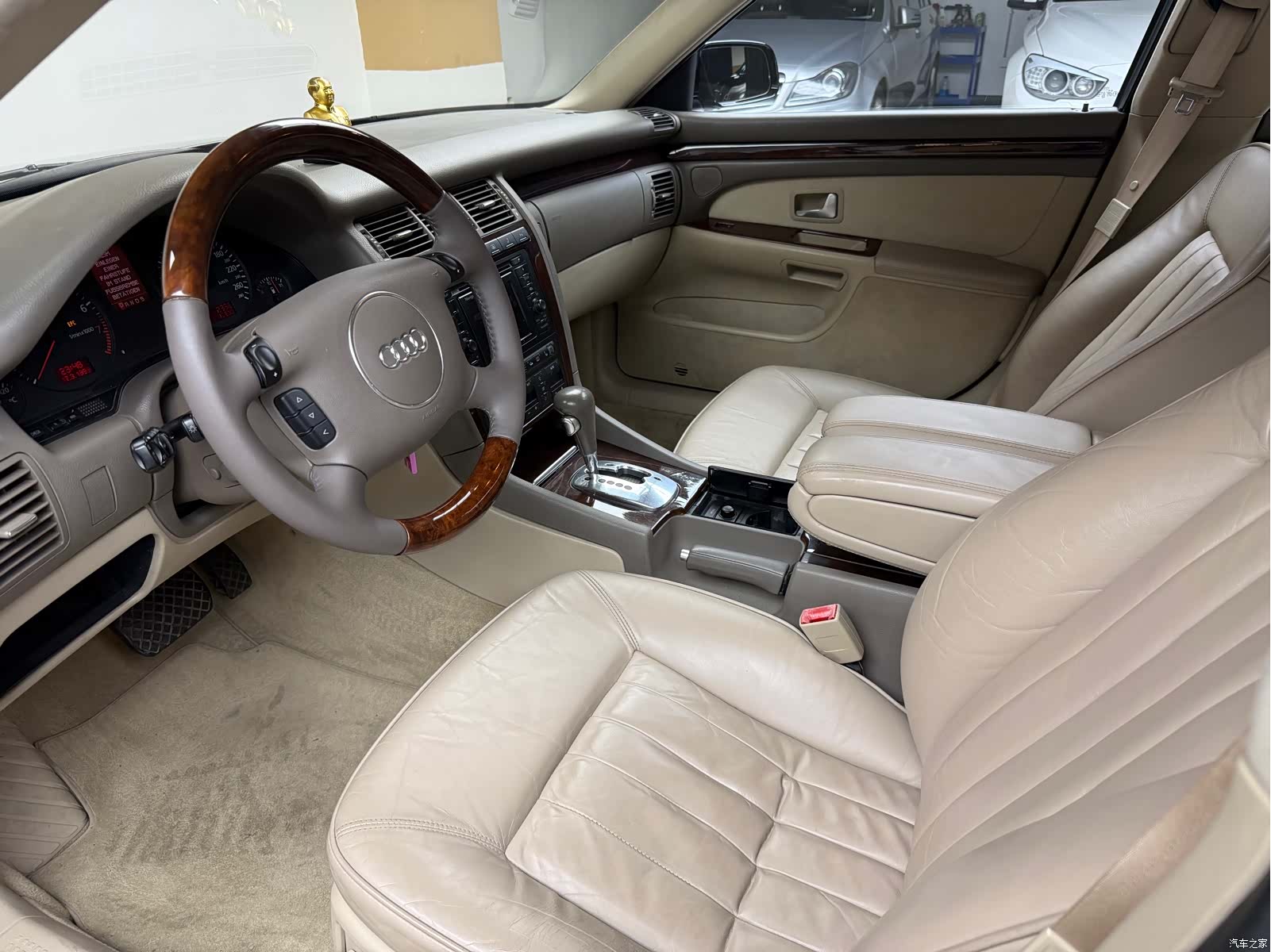 Audi A8, 2003 все фото