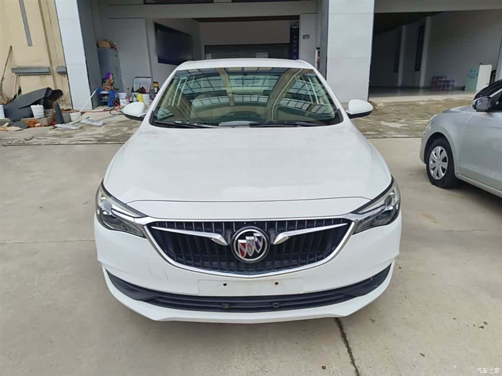 Buick V, 2018 3