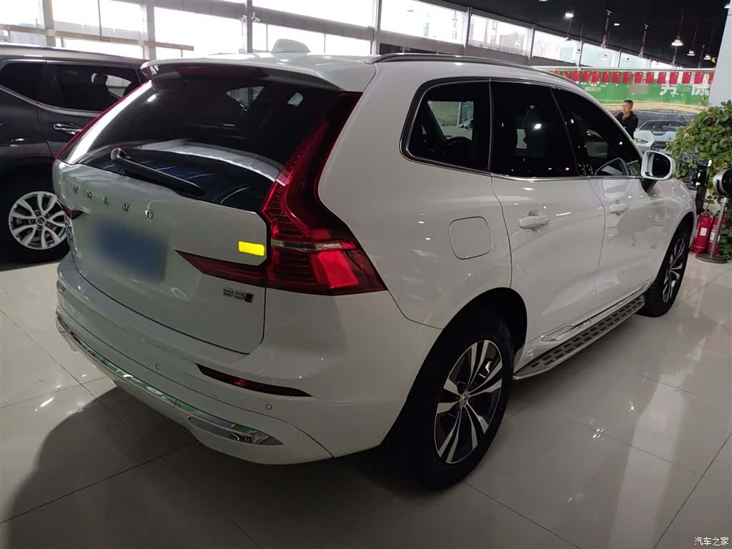 Volvo XC60, 2022 6