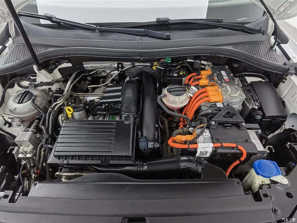 Volkswagen Tiguan L, 2020 6