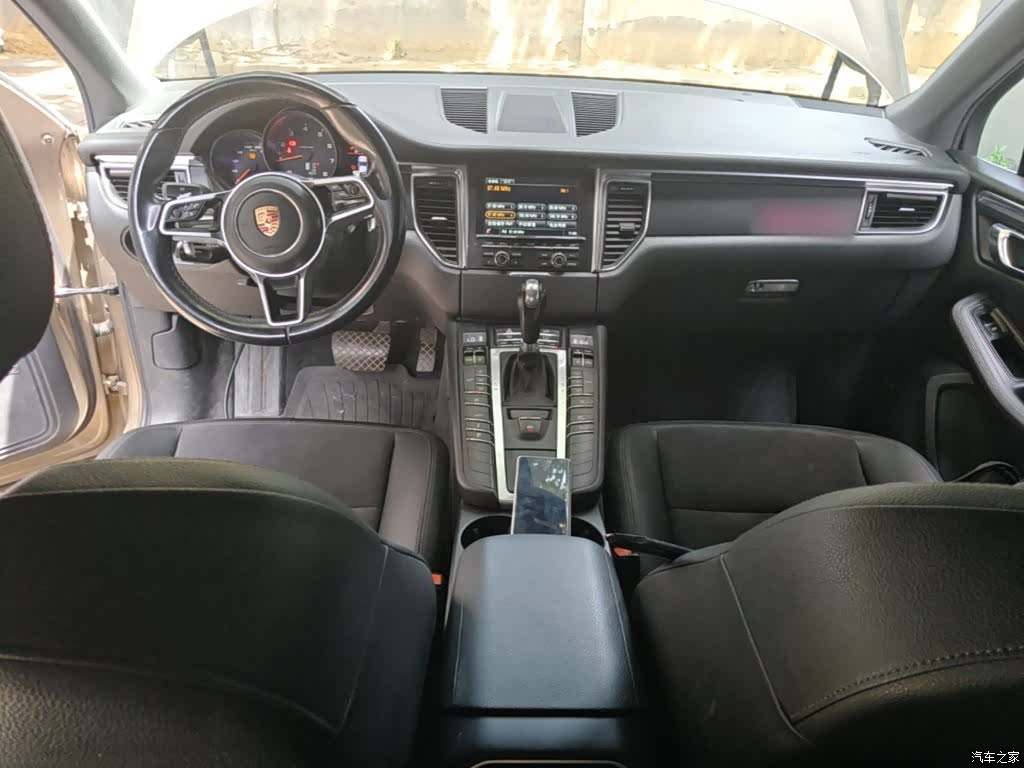 Porsche Macan, 2015 10