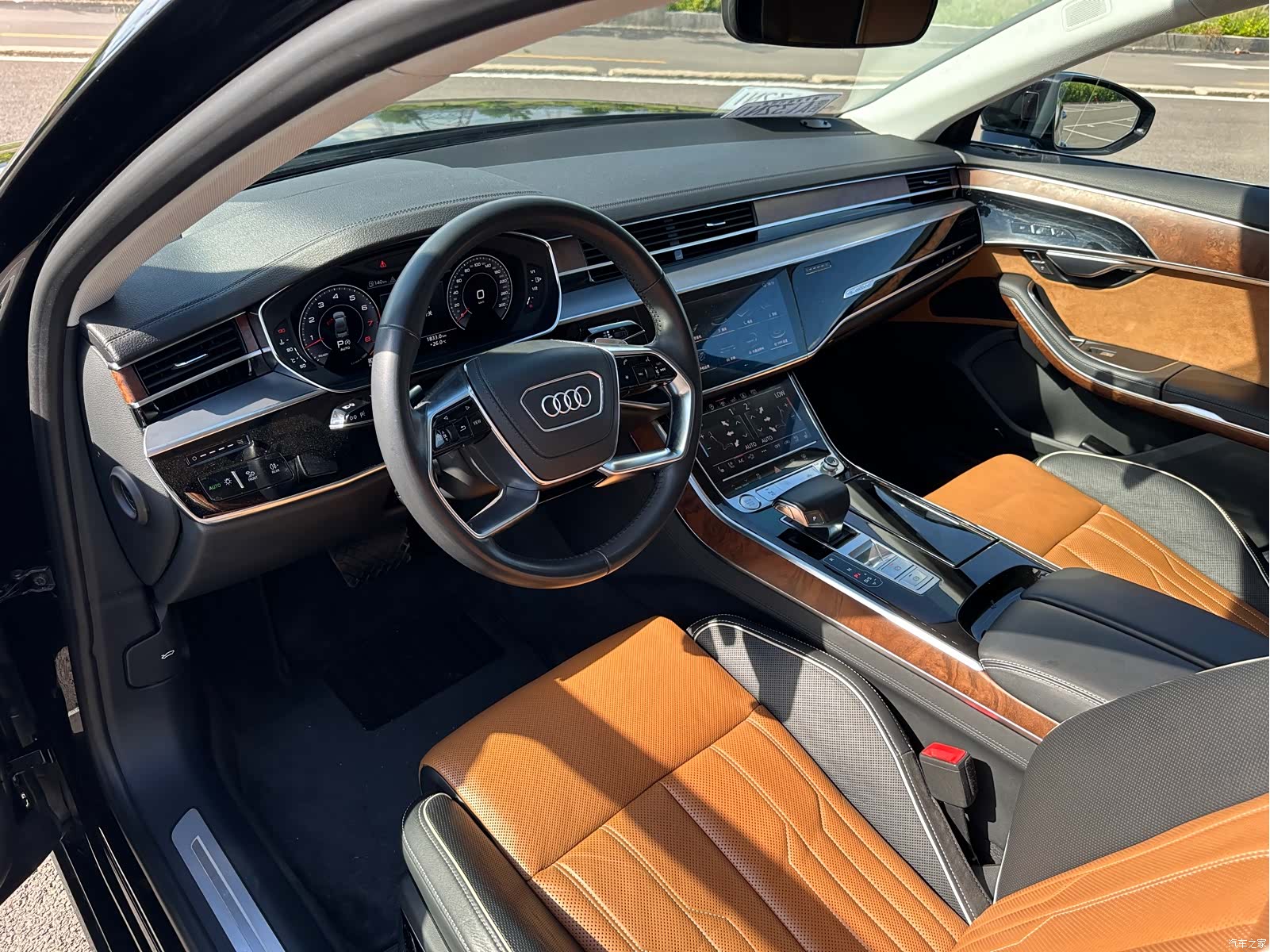 Audi A8L, 2019 3