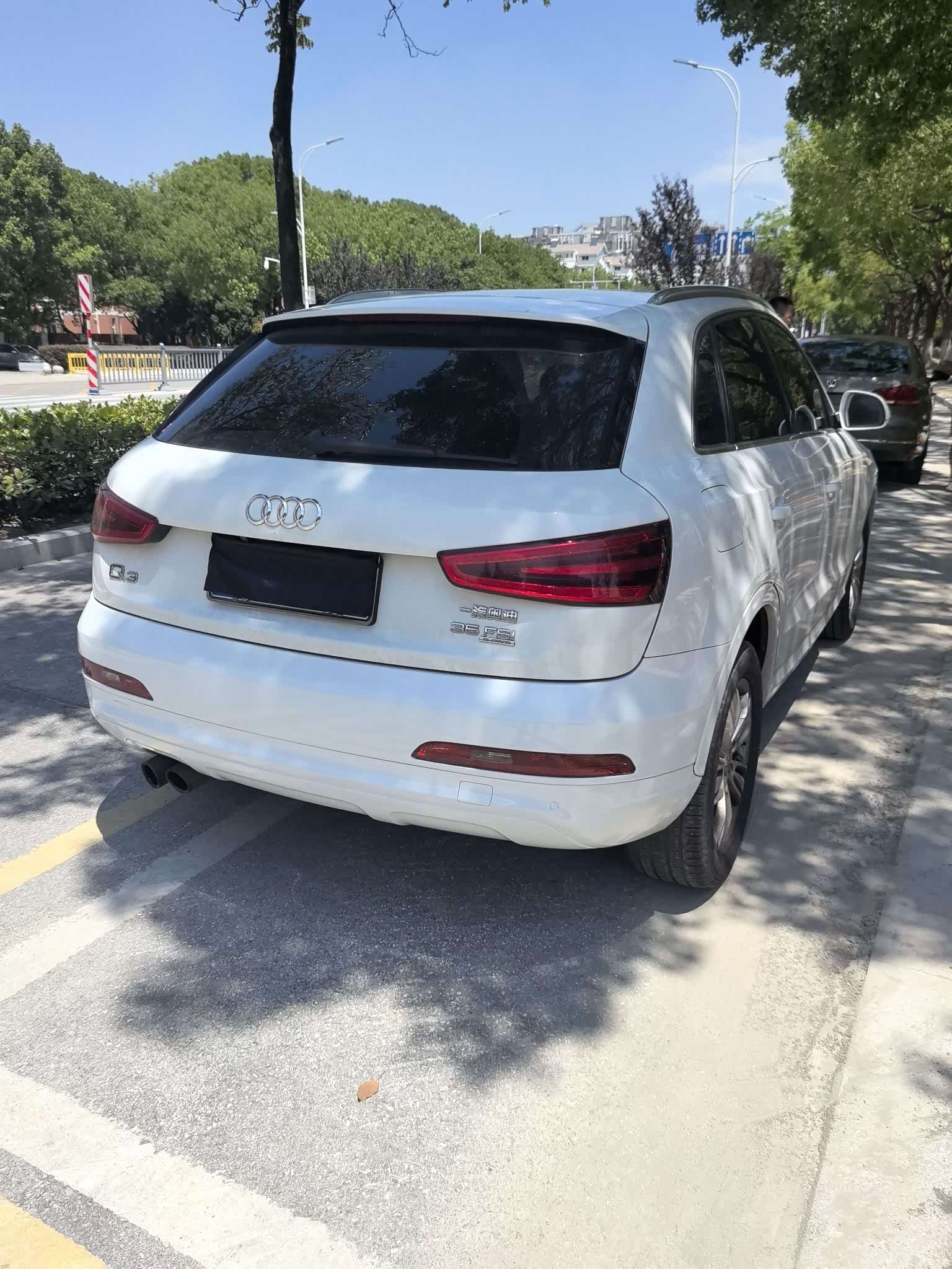 Audi Q3, 2014 11