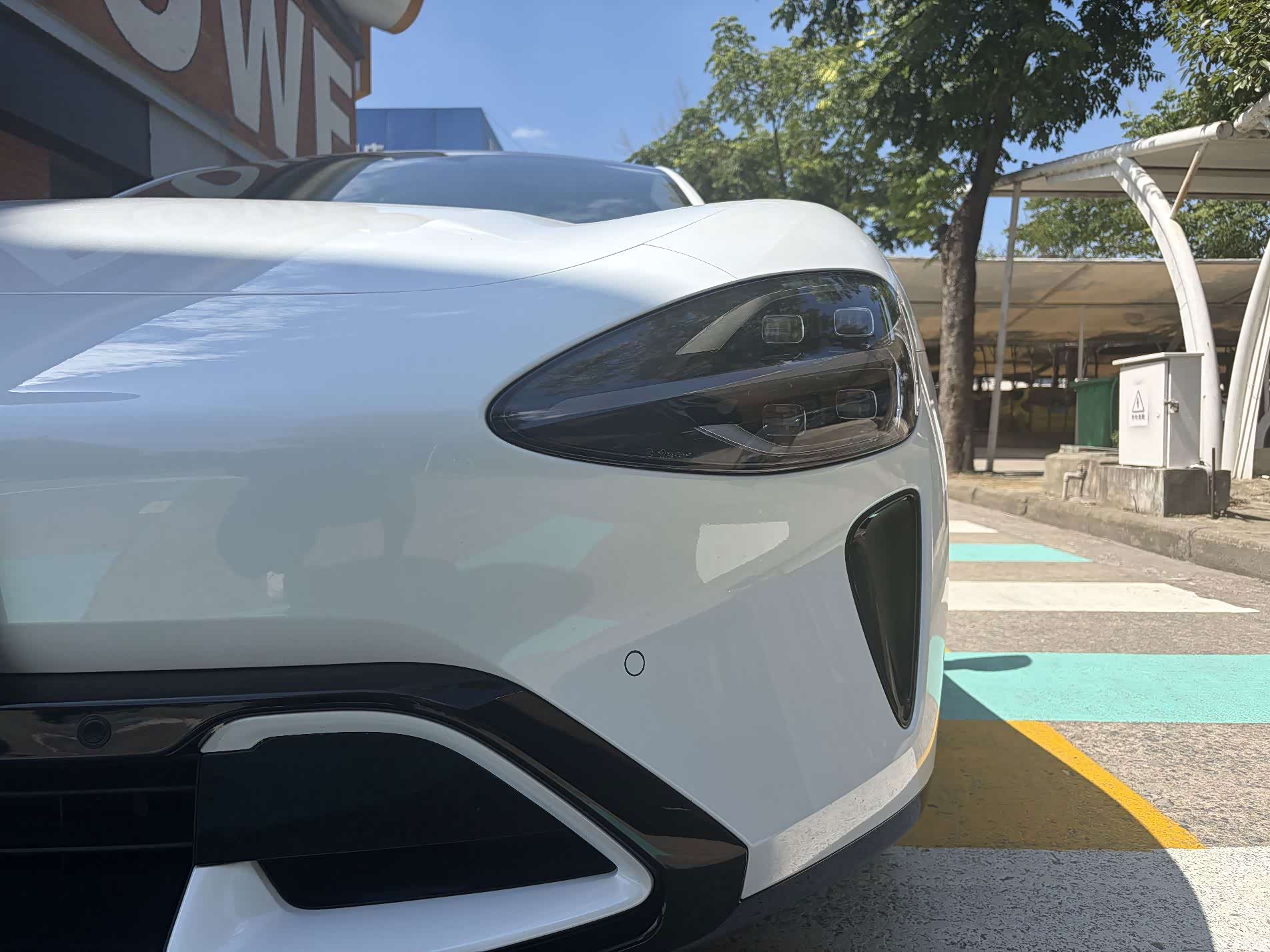 Xiaomi SU7, 2025 4