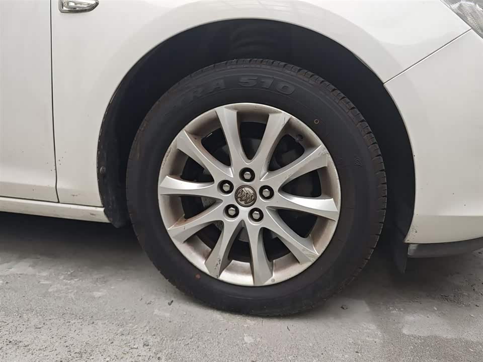 Buick Yinglang