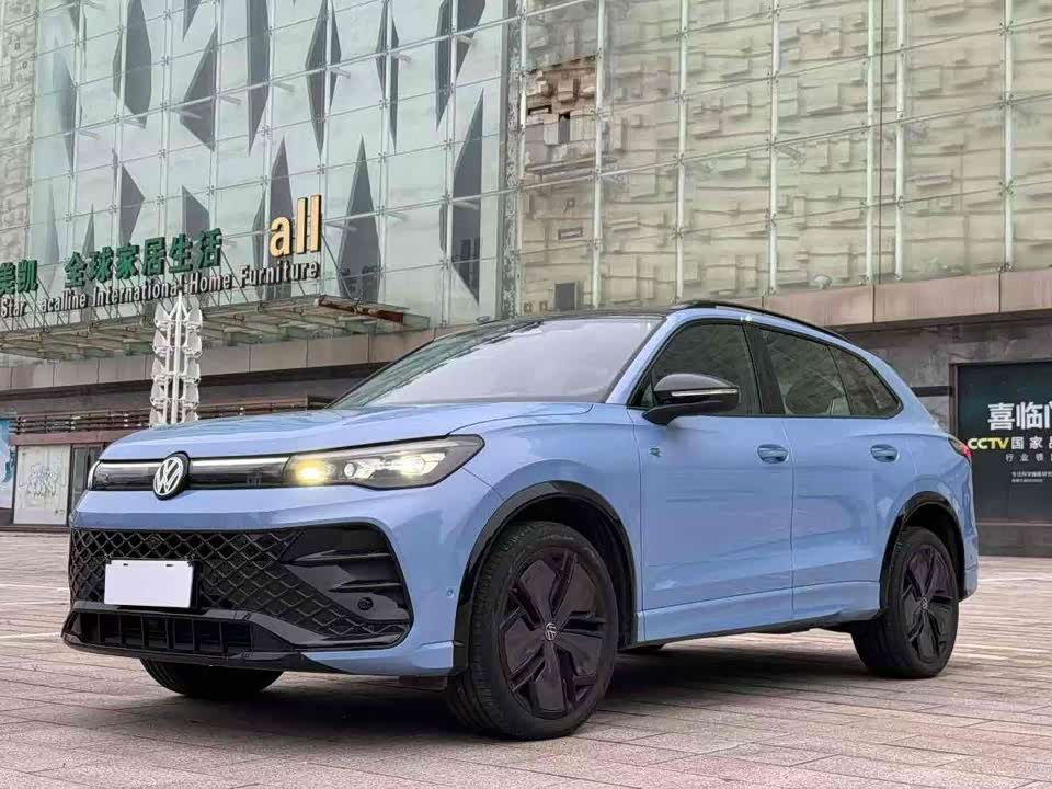 Volkswagen Tiguan L