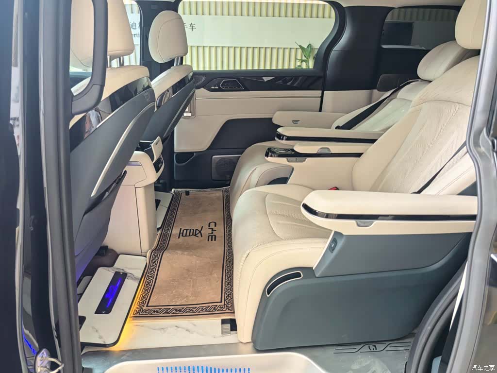 BYD Xia, 2025 6