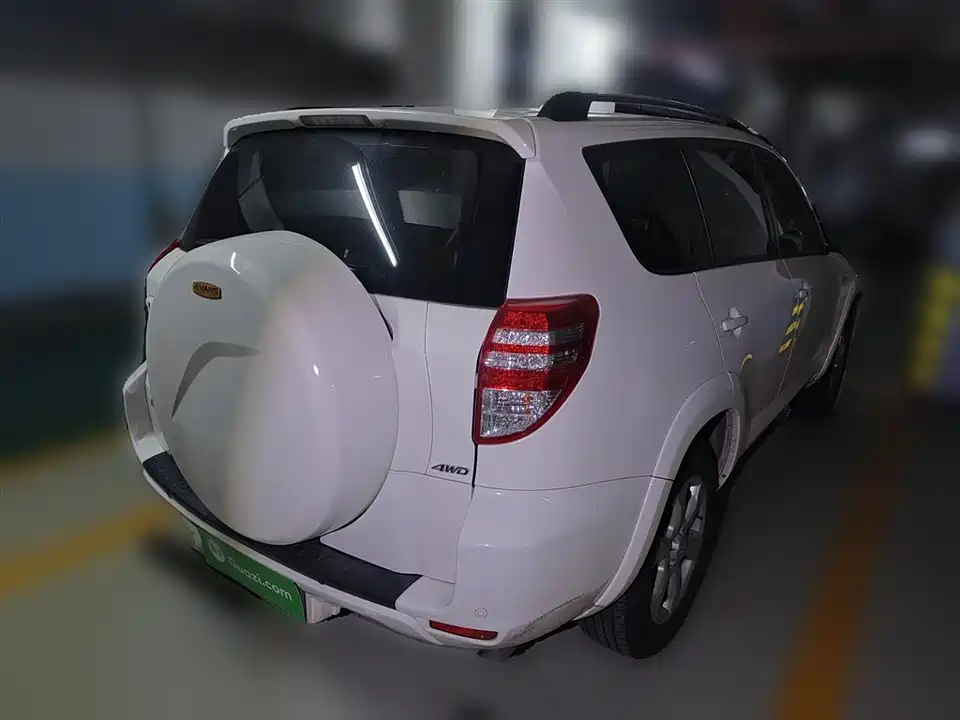 Toyota RAV4 Rongfang