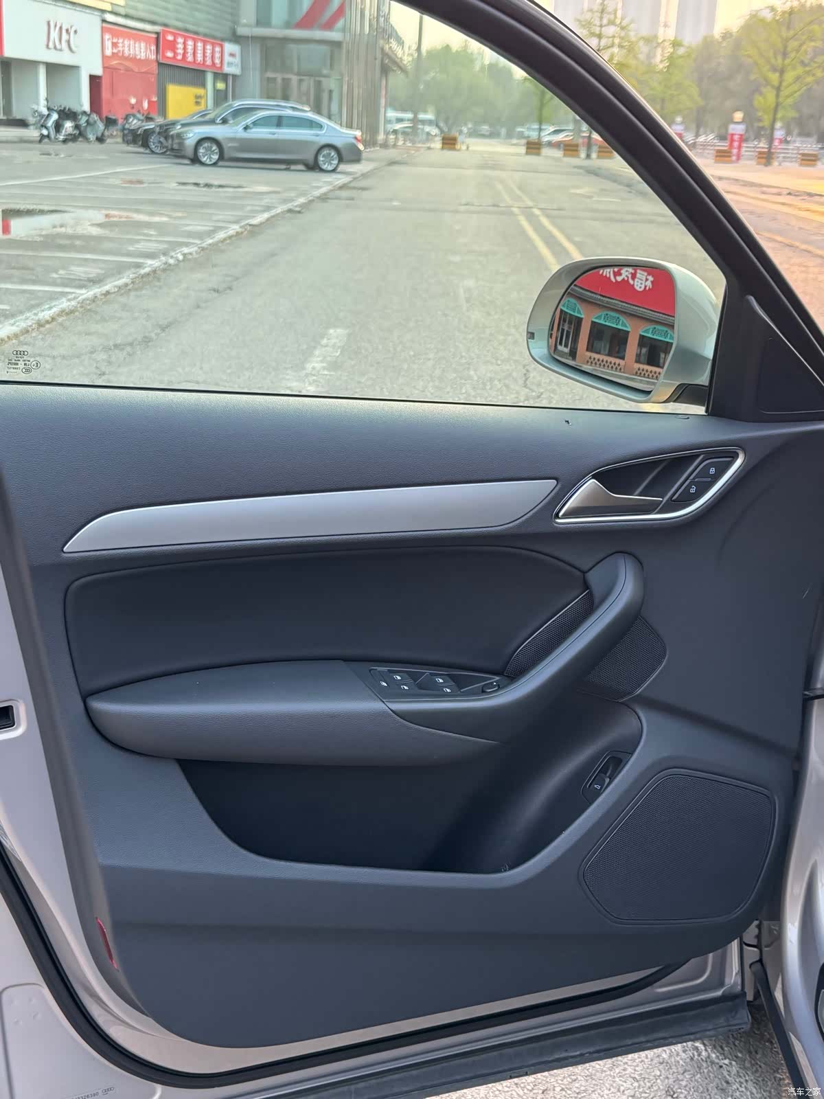Audi Q3, 2018 12