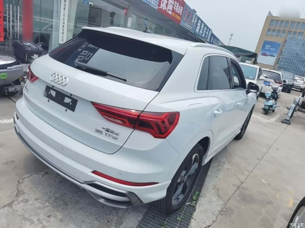 Audi Q3, 2023 7