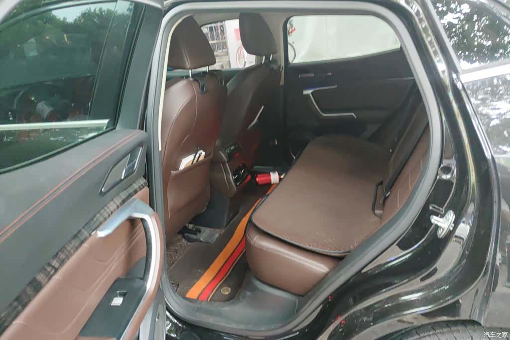 WEY VV5, 2019 11