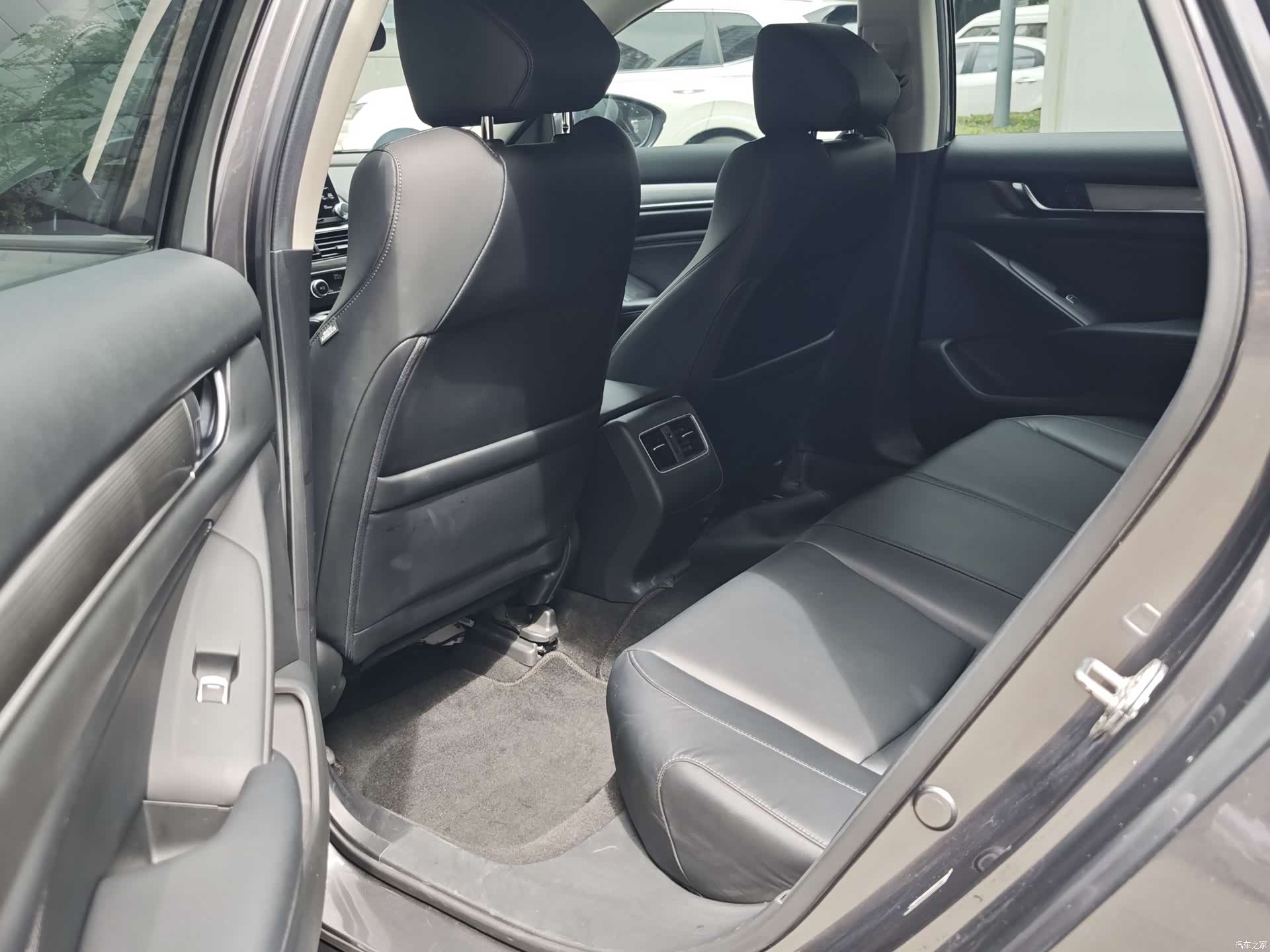 Honda Accord, 2020 11