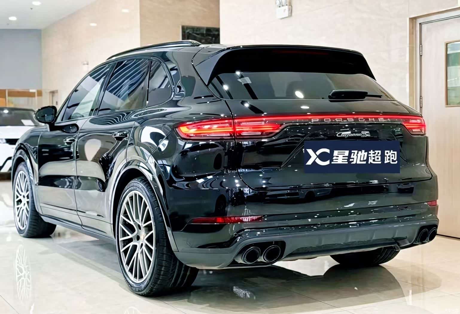 Porsche Cayenne, 2023 3