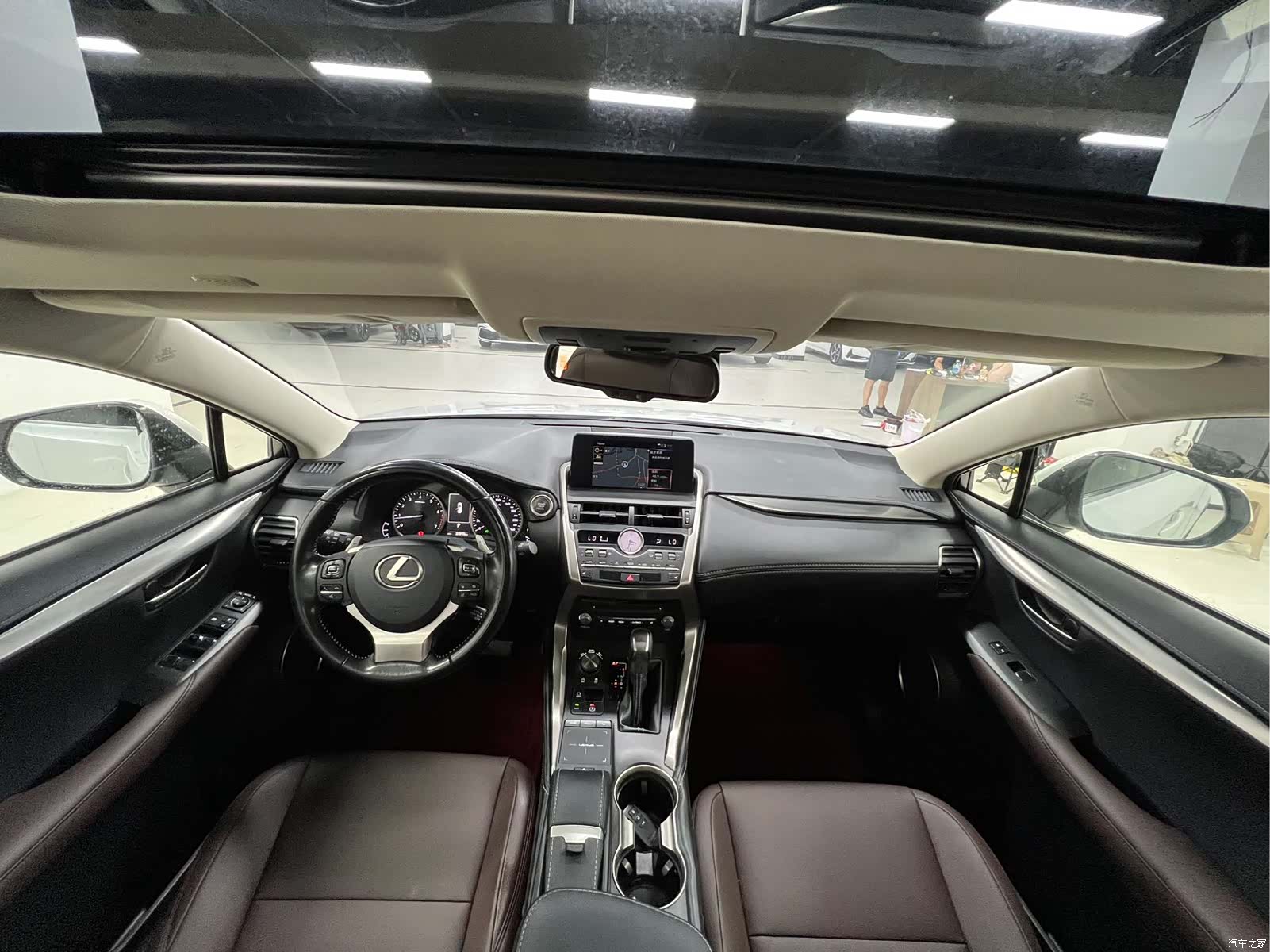 Lexus NX, 2020 20
