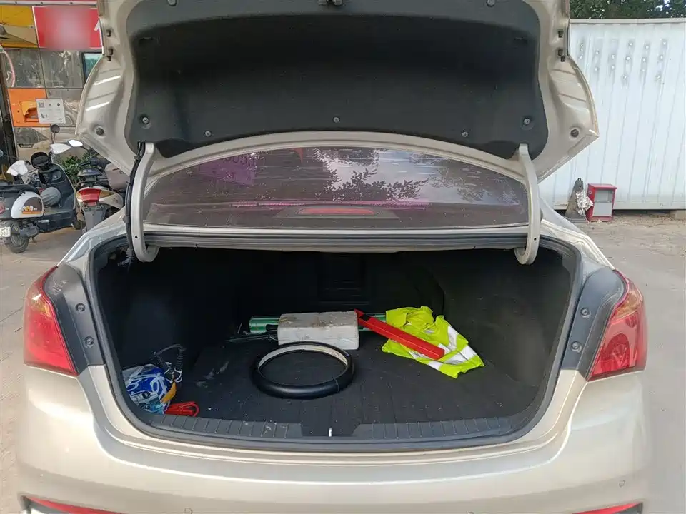 Hyundai Name picture