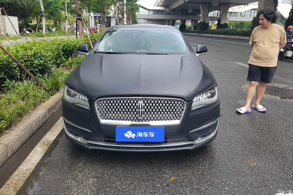 Lincoln MKZ, 2017 2