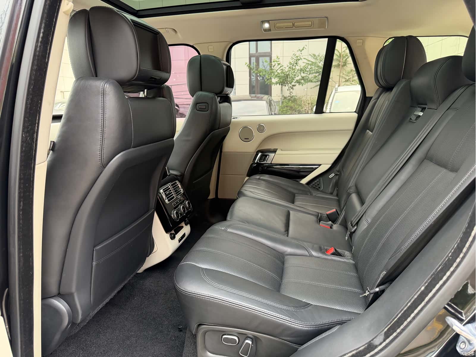 Land Rover Range Rover, 2016 8