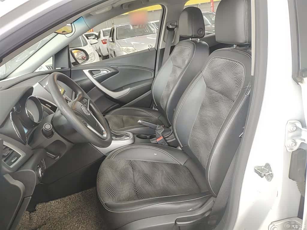 Buick XT, 2015 15