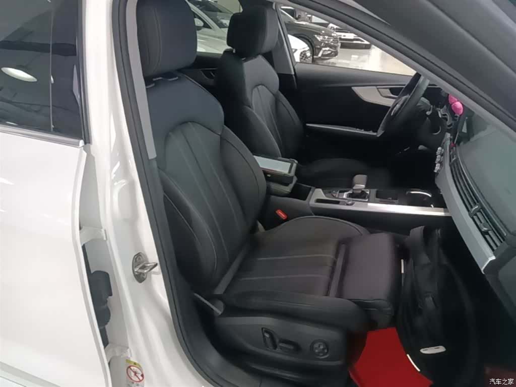 Audi A4L, 2021 25