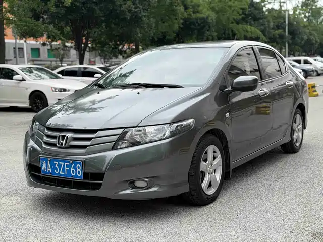 Honda Fit Classic 2009 — купить из Китая под заказ