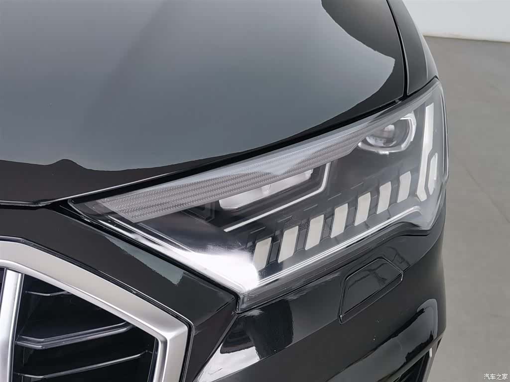 Audi Q7, 2021 7