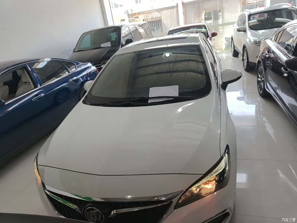 Buick Verano, 2018 3