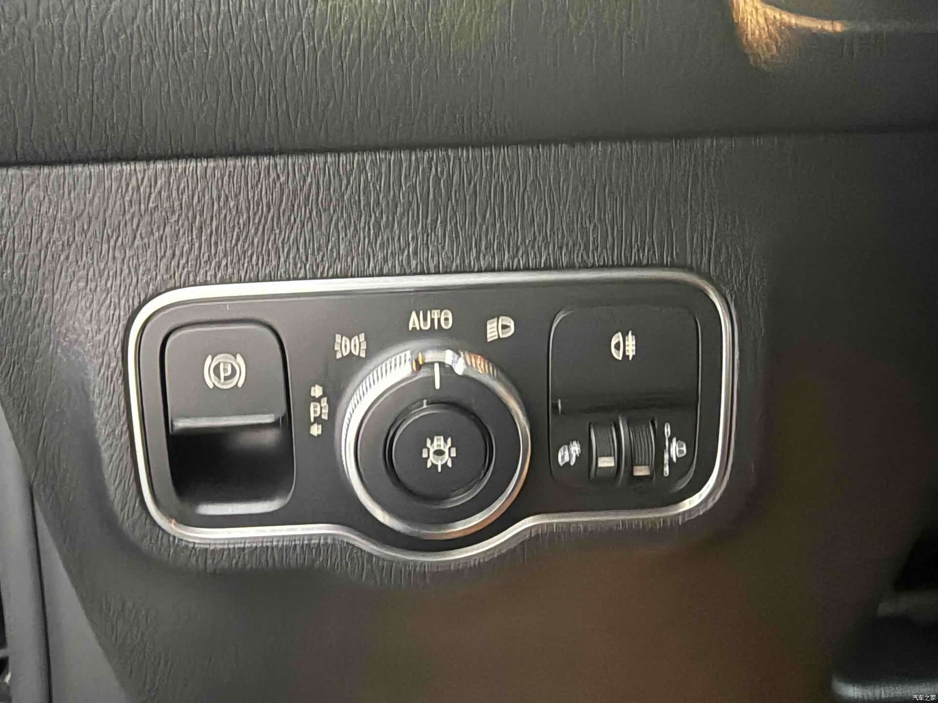 Mercedes-Benz GLB, 2020 11