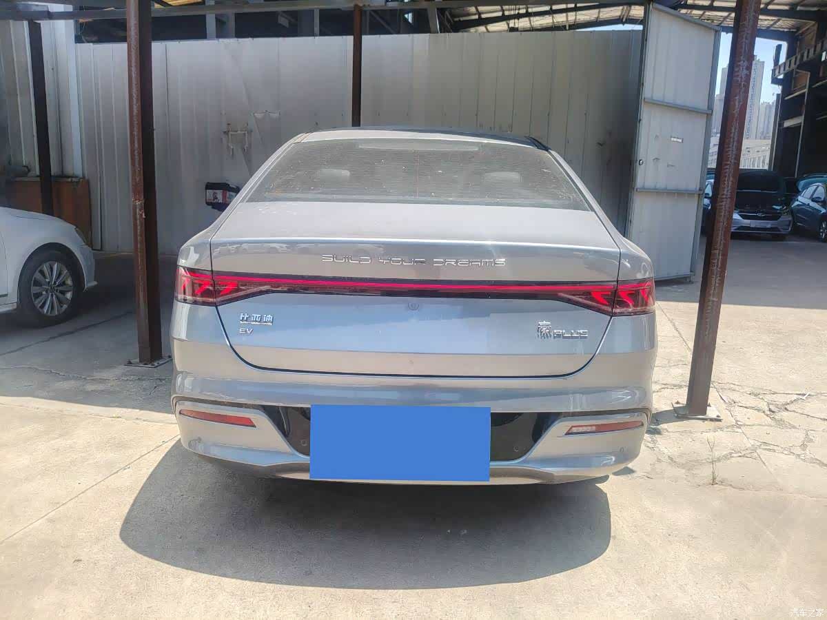 BYD Qin, 2022 10
