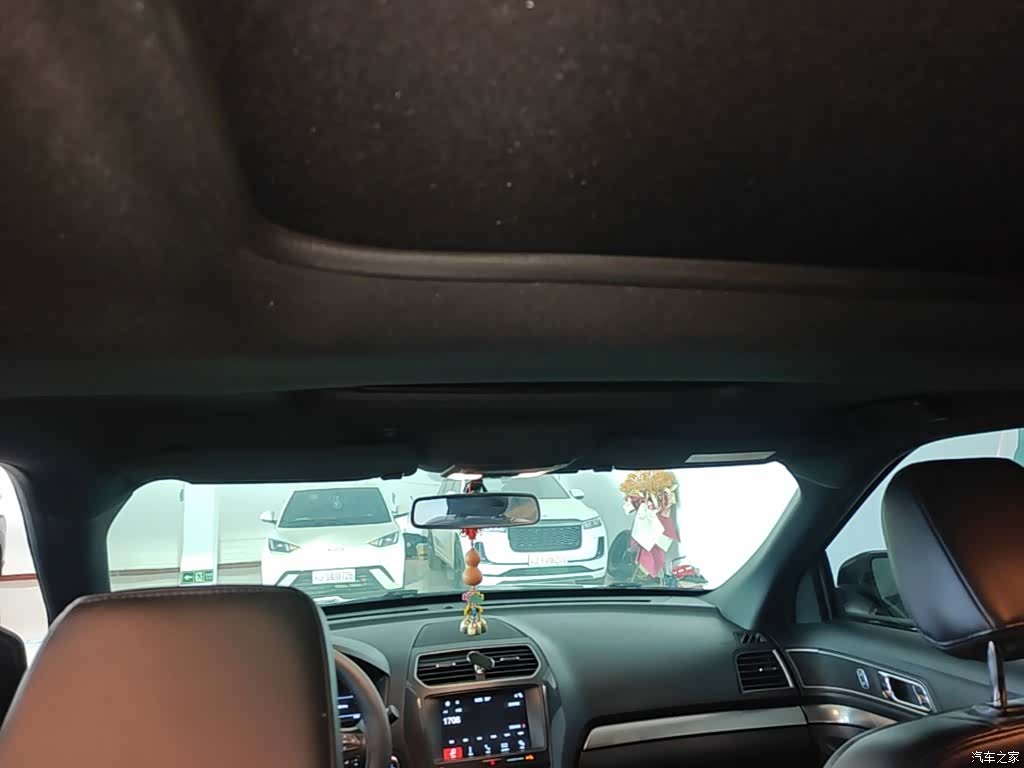 Ford Explorer, 2018 18